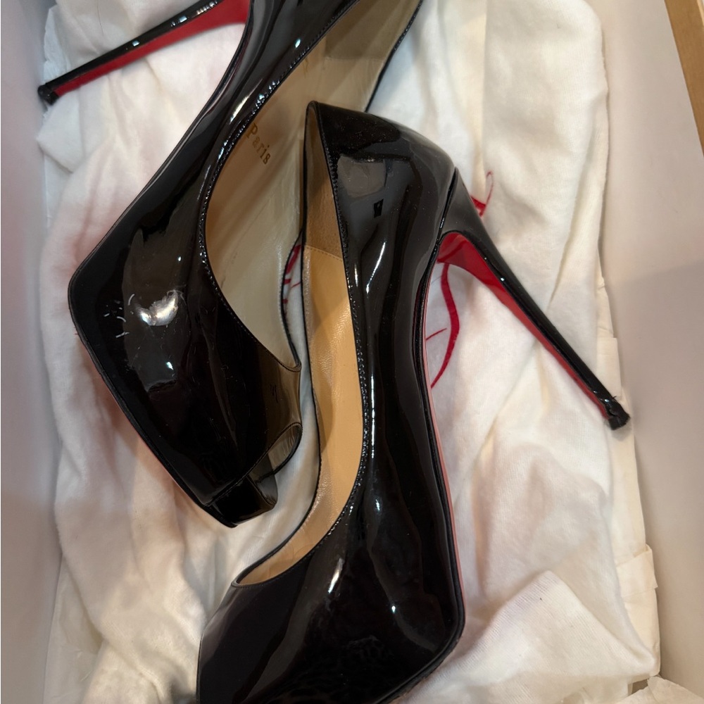 Christian Louboutin Black and Red Patent Leather Heels